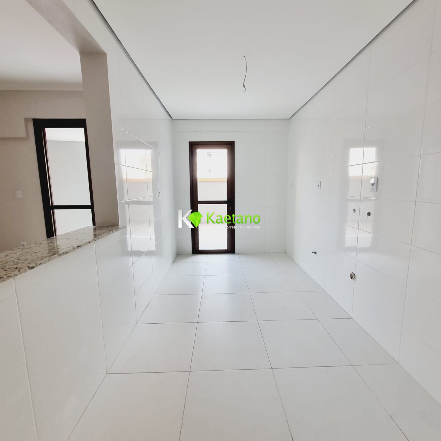 Apartamento à venda com 2 quartos, 93m² - Foto 8