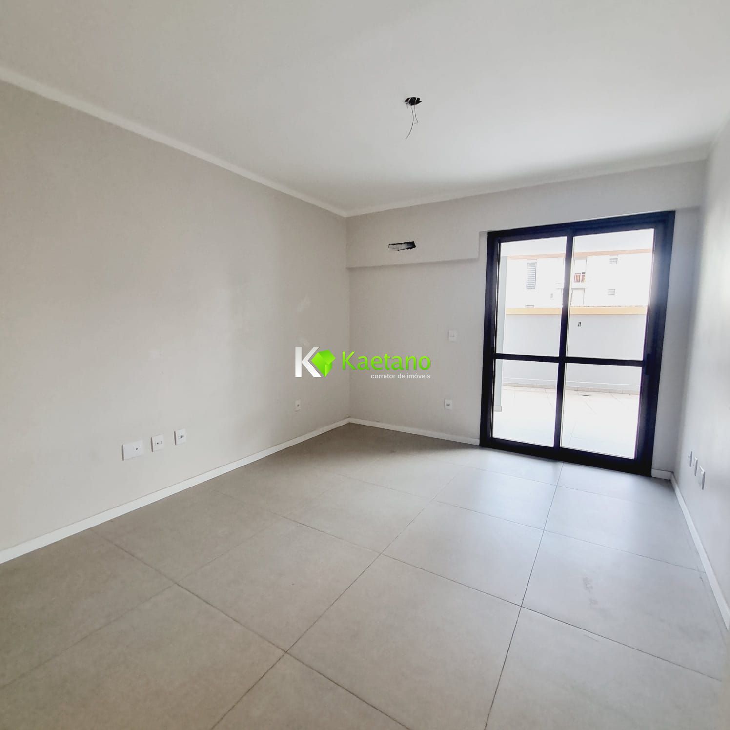 Apartamento à venda com 2 quartos, 93m² - Foto 6