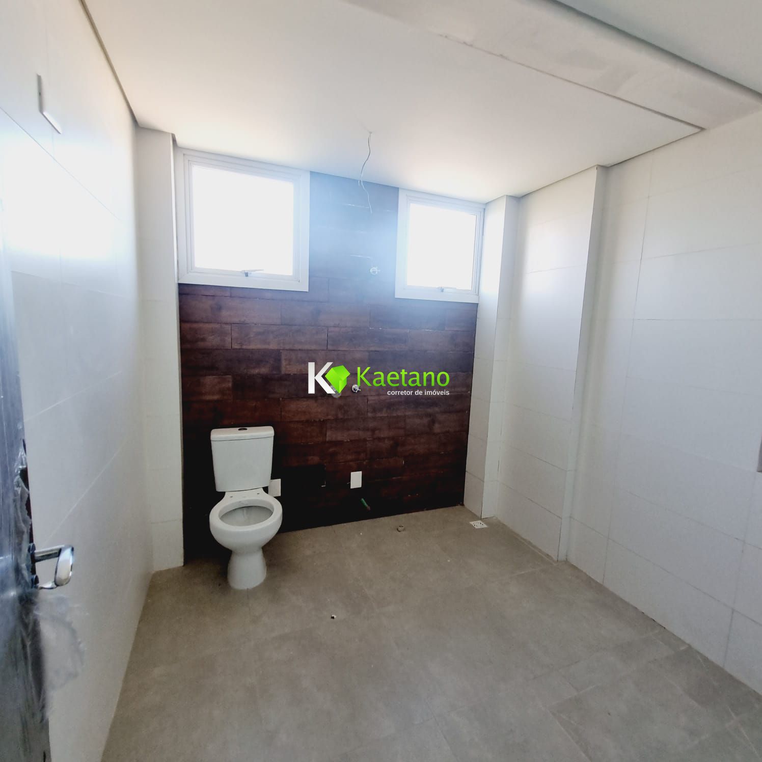 Apartamento à venda com 3 quartos, 220m² - Foto 11