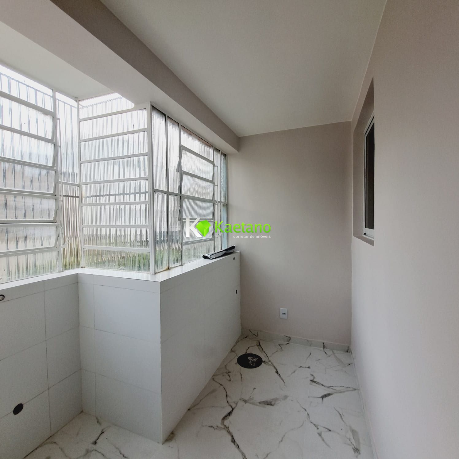 Apartamento à venda com 3 quartos, 135m² - Foto 5