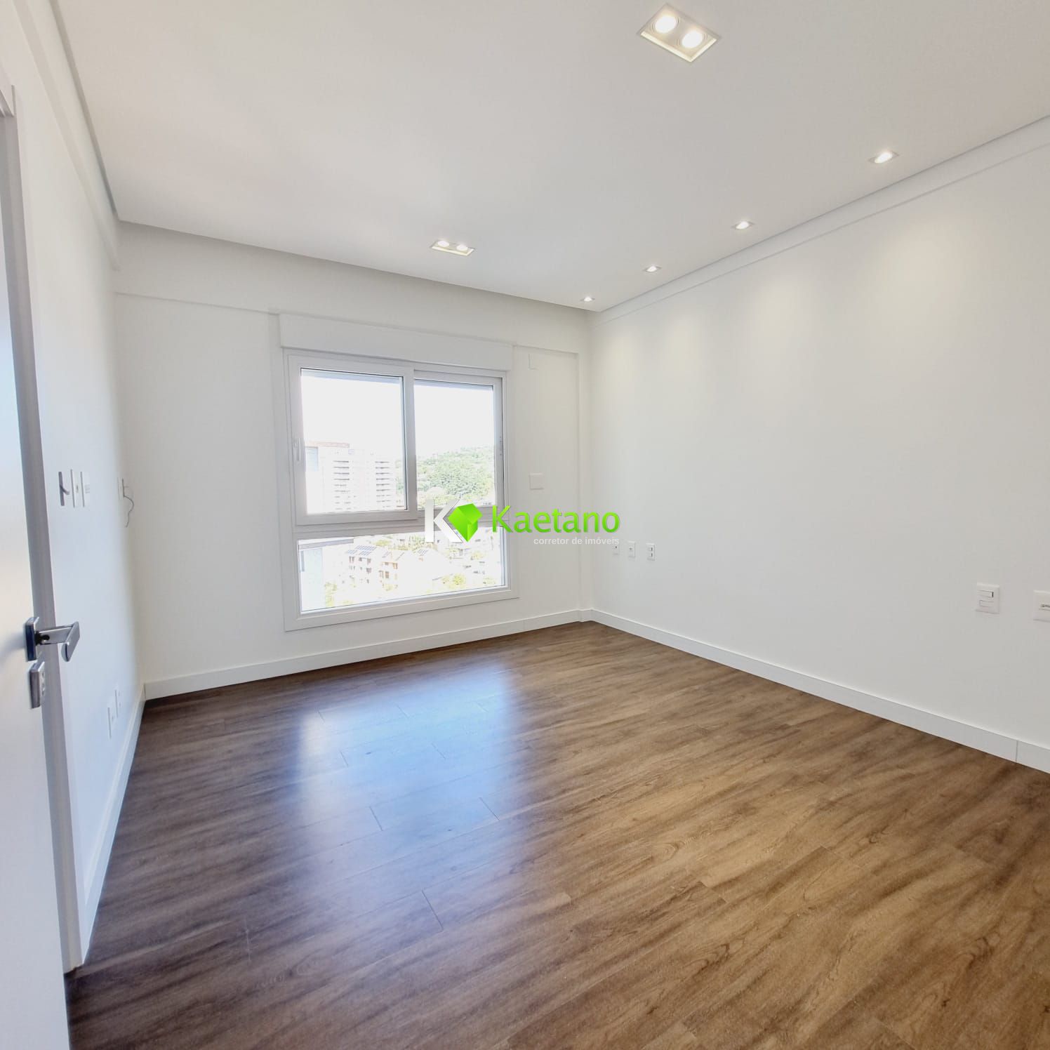 Apartamento à venda com 3 quartos, 227m² - Foto 23