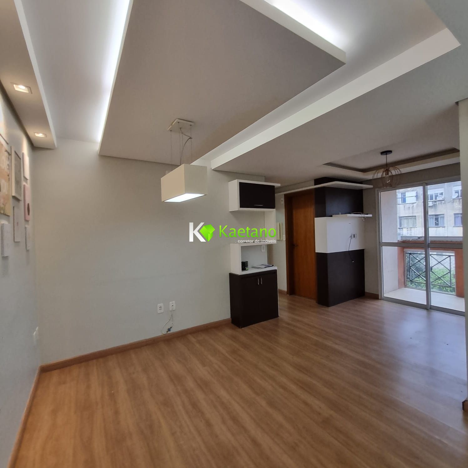 Apartamento para alugar com 2 quartos, 84m² - Foto 2