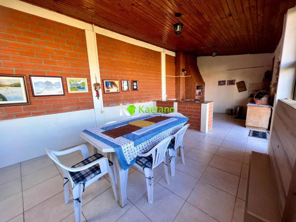 Casa à venda com 3 quartos, 176m² - Foto 6