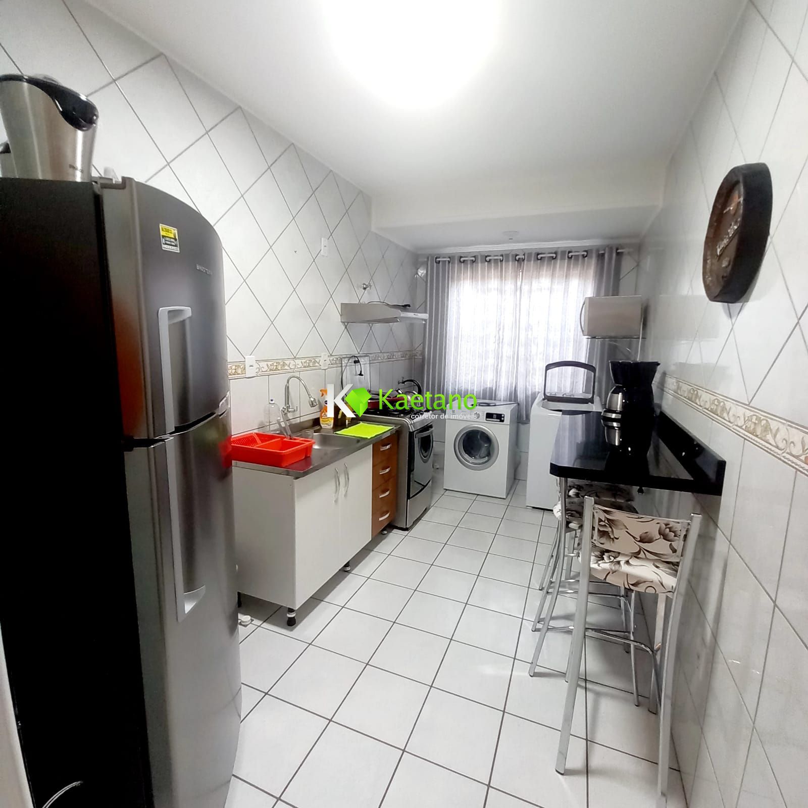 Apartamento à venda com 3 quartos, 62m² - Foto 2