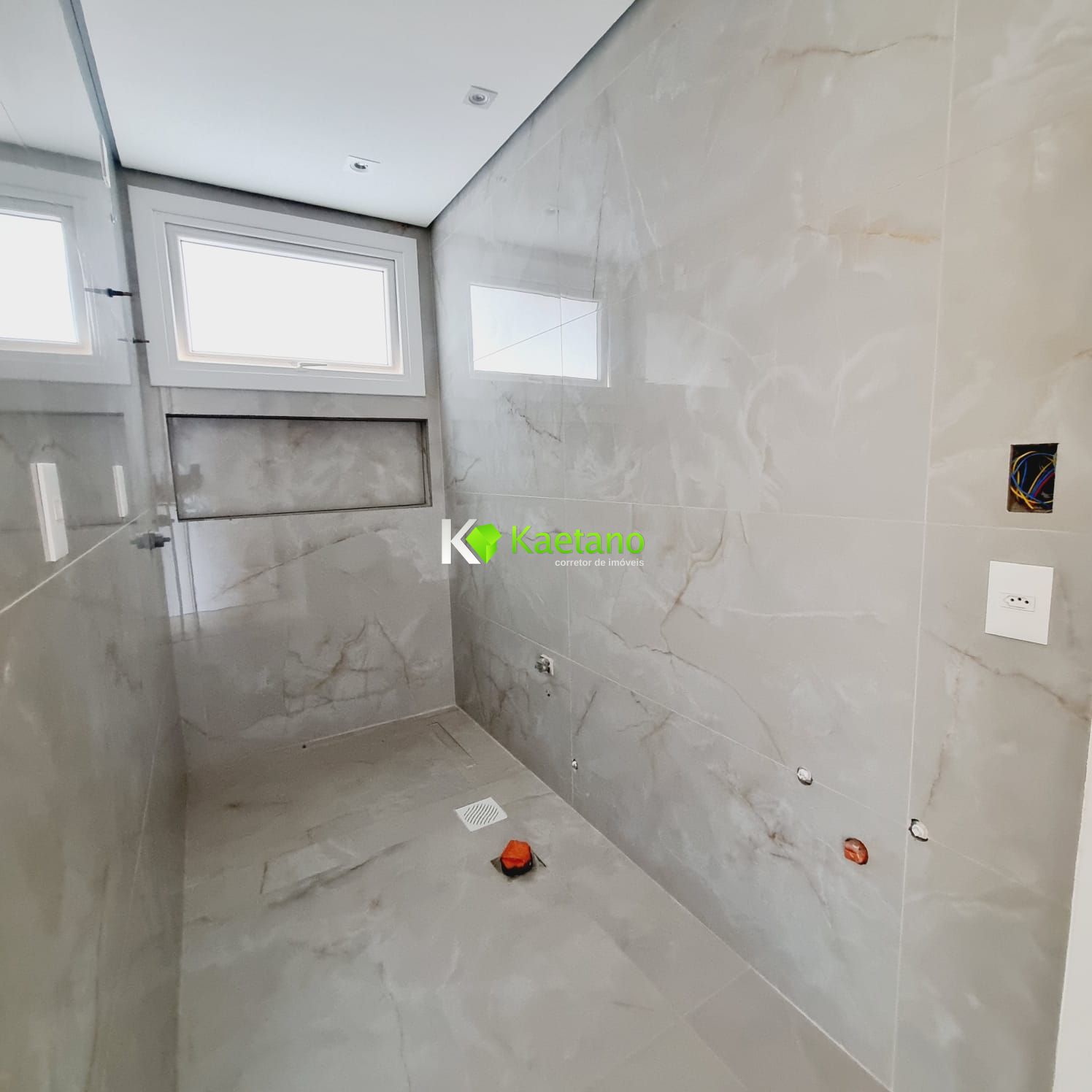 Apartamento à venda com 3 quartos, 227m² - Foto 22