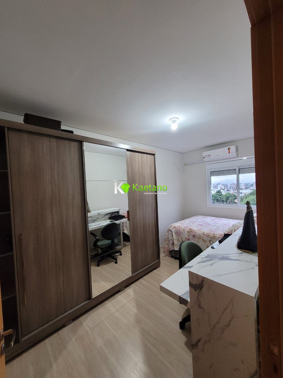 Apartamento à venda com 1 quarto, 35m² - Foto 11