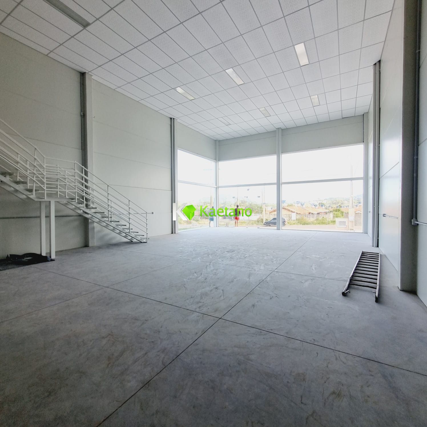 Depósito-Galpão-Armazém para alugar com 1 quarto, 250m² - Foto 9