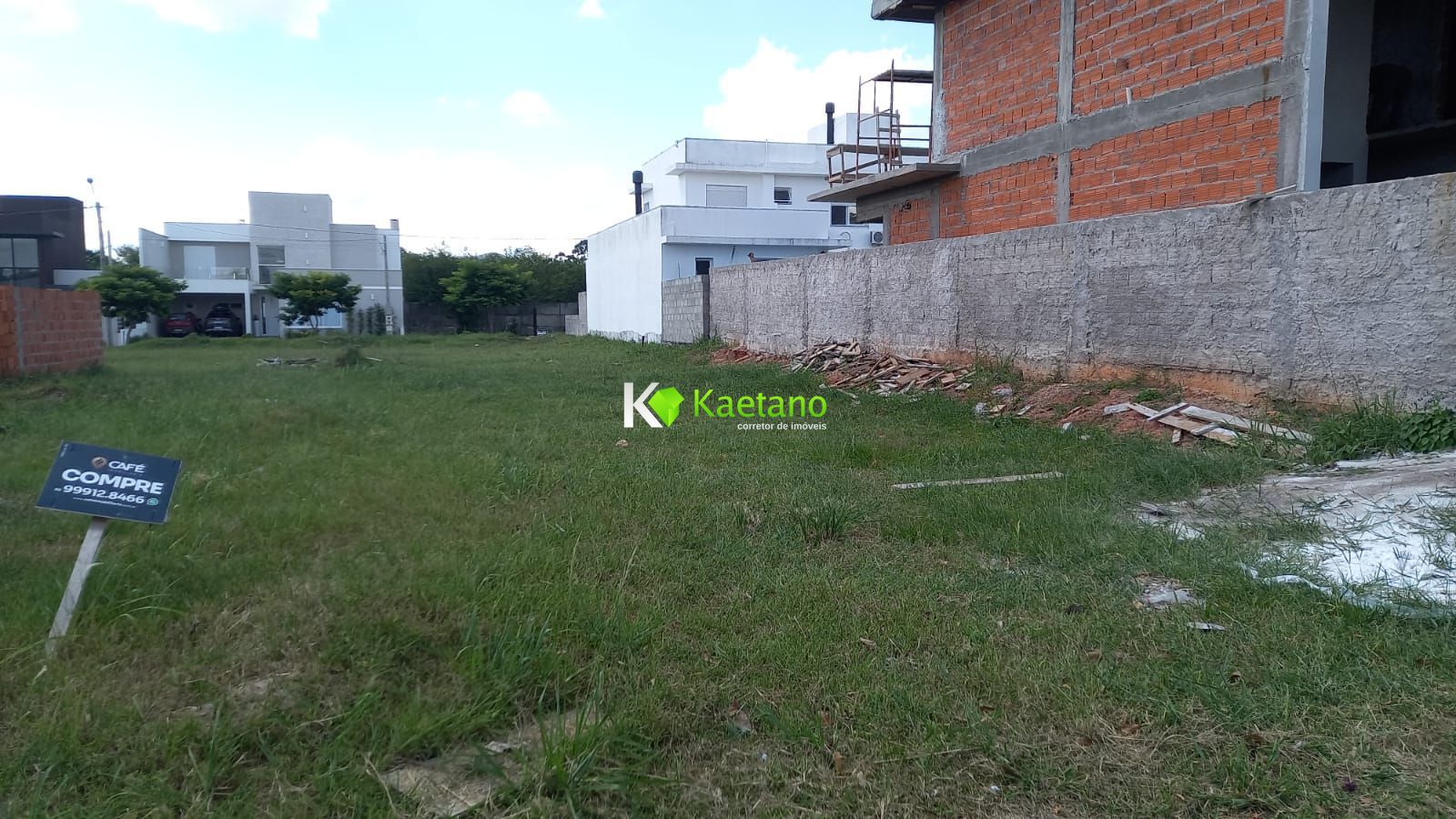 Terreno à venda, 350m² - Foto 1