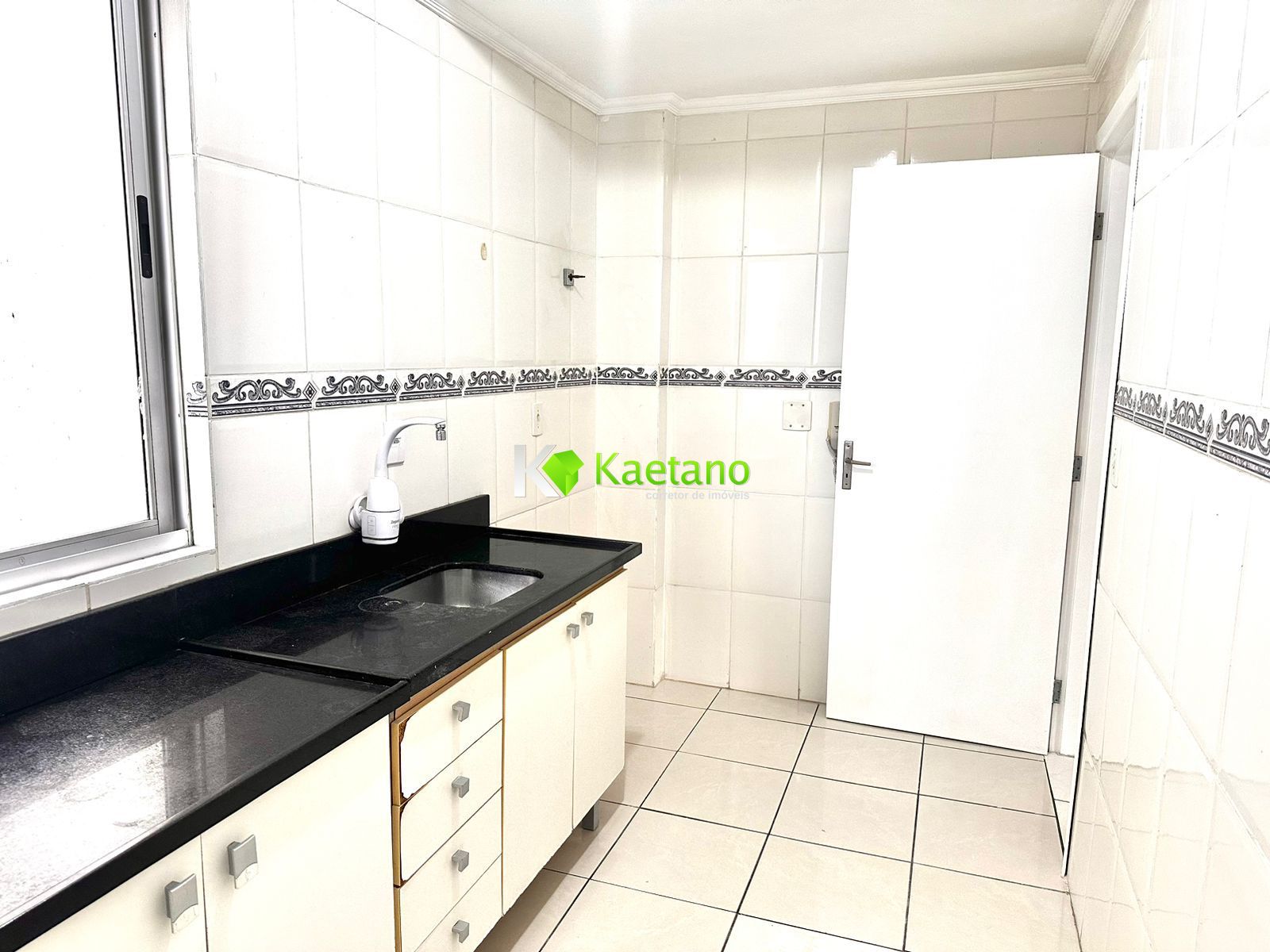 Apartamento à venda com 3 quartos, 121m² - Foto 7