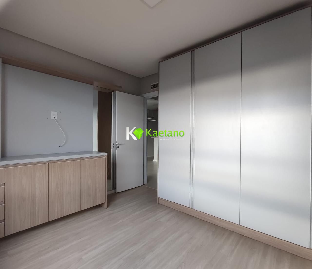 Apartamento à venda com 2 quartos, 66m² - Foto 15