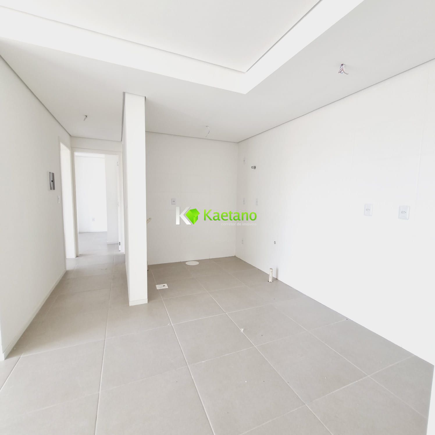 Apartamento à venda com 2 quartos, 62m² - Foto 7