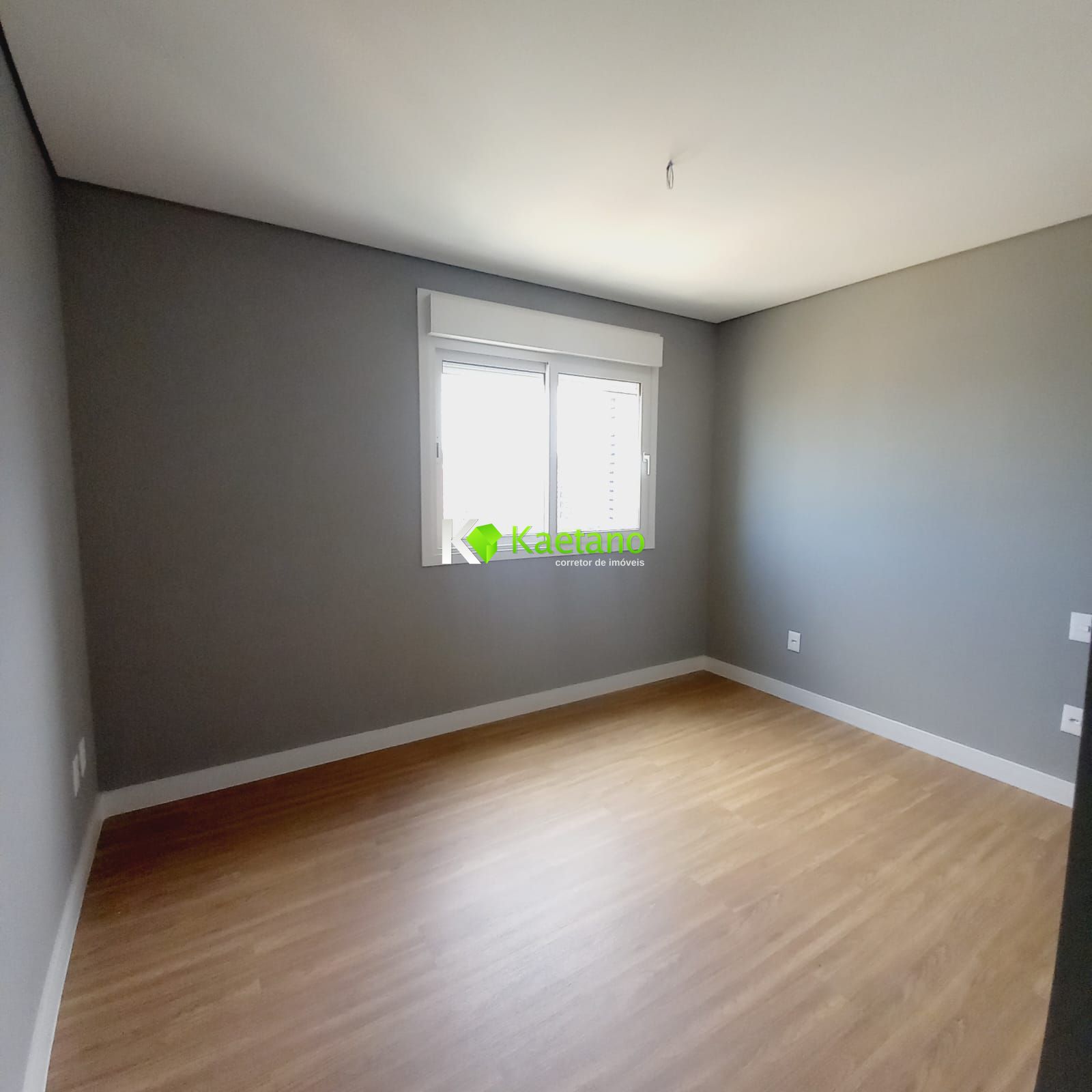 Apartamento à venda com 3 quartos, 121m² - Foto 9