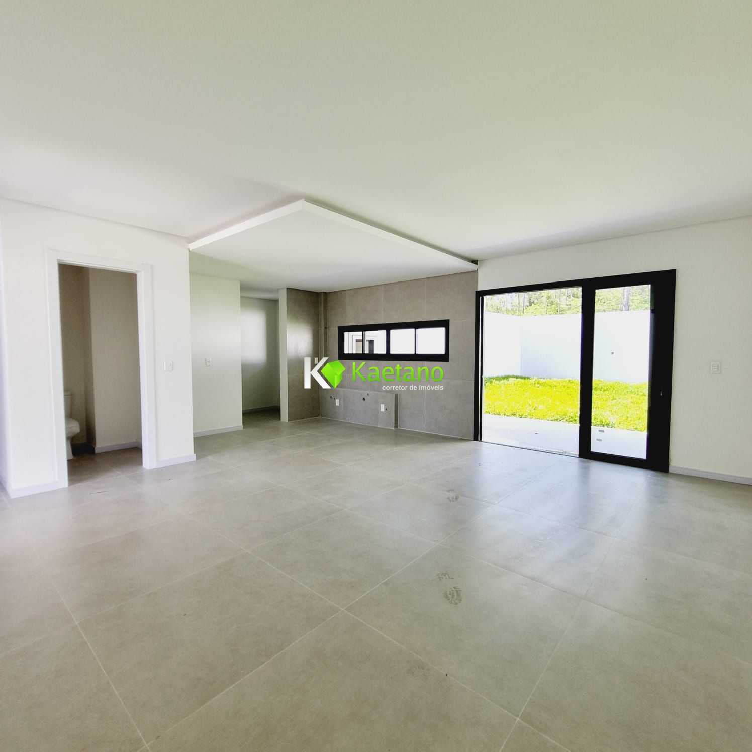 Casa à venda com 3 quartos, 171m² - Foto 3