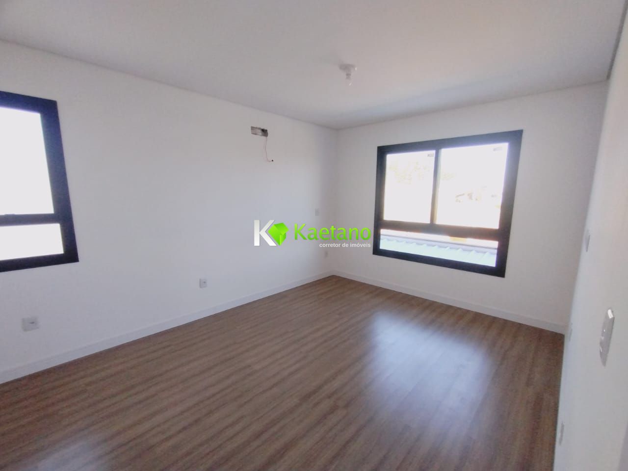 Casa à venda com 3 quartos, 176m² - Foto 12