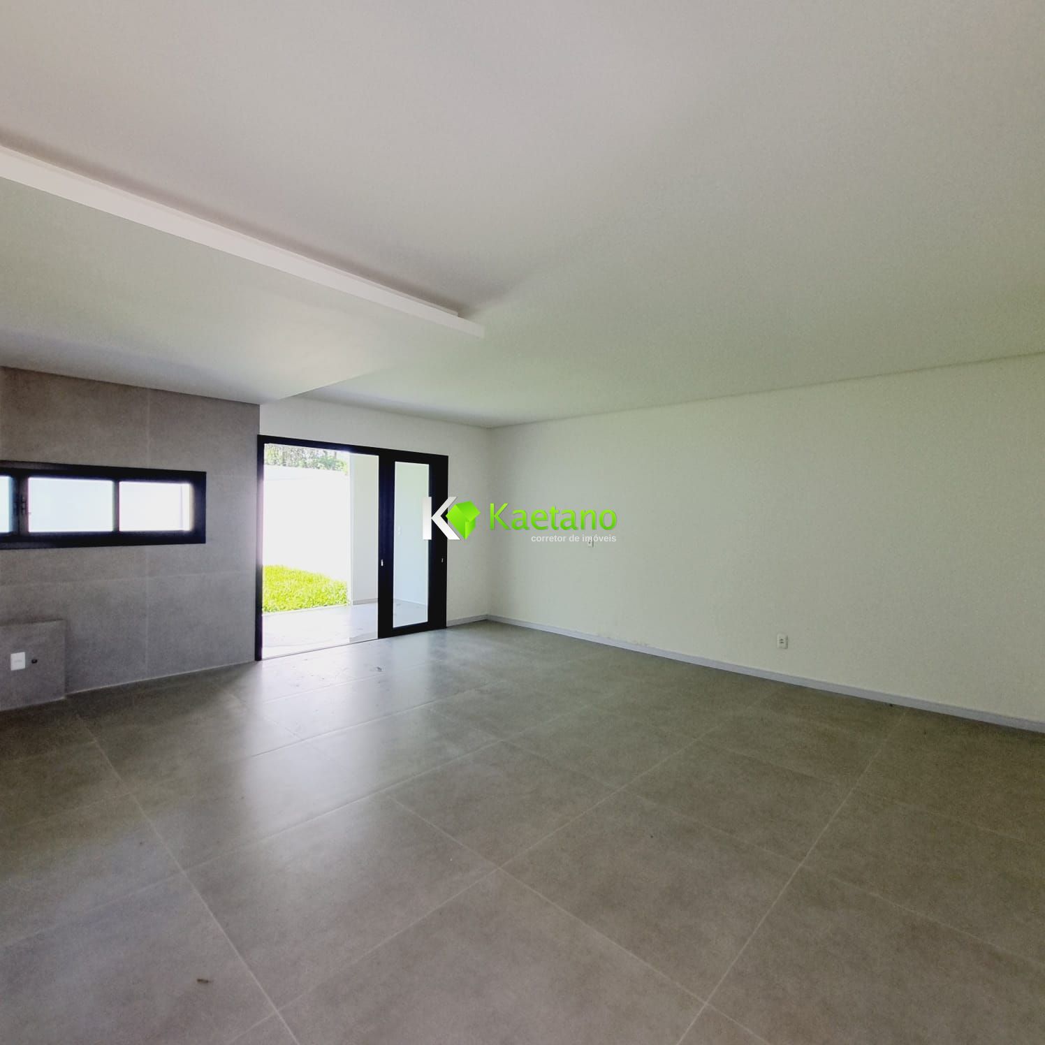 Casa à venda com 3 quartos, 171m² - Foto 4