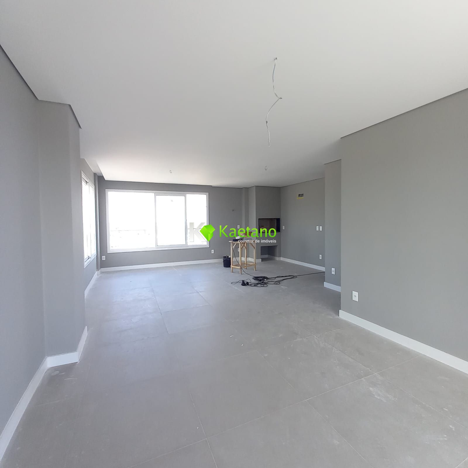 Apartamento à venda com 3 quartos, 151m² - Foto 4