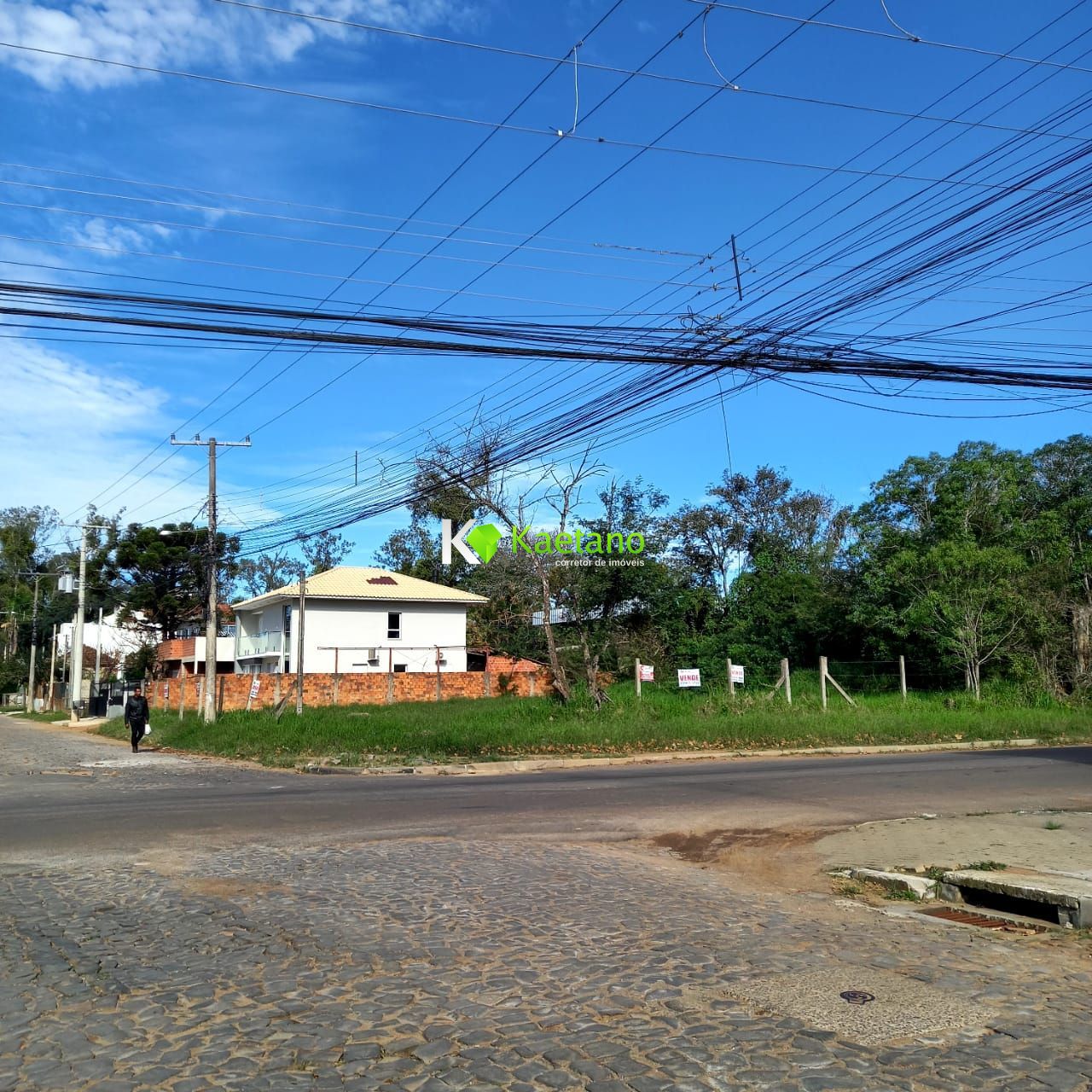 Terreno à venda, 950m² - Foto 1