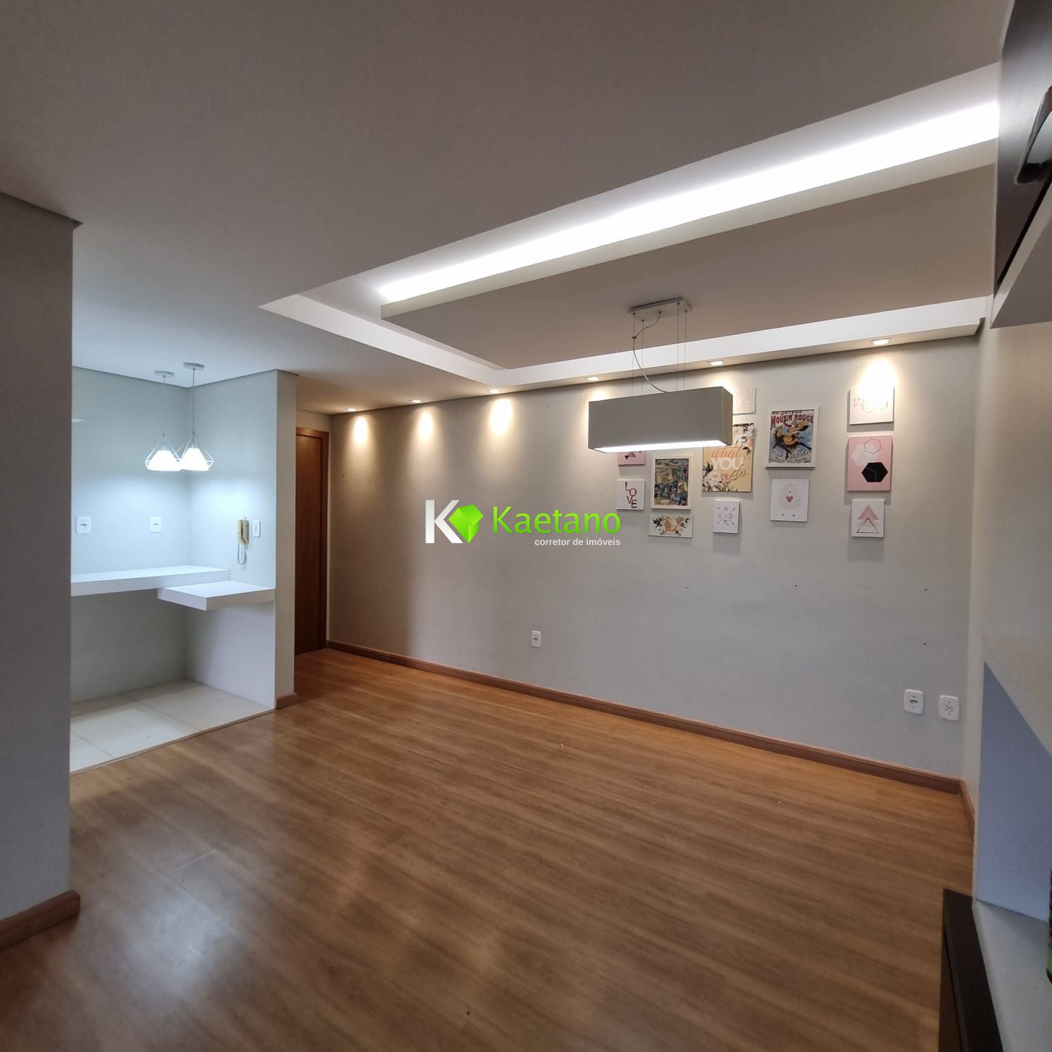 Apartamento para alugar com 2 quartos, 84m² - Foto 3