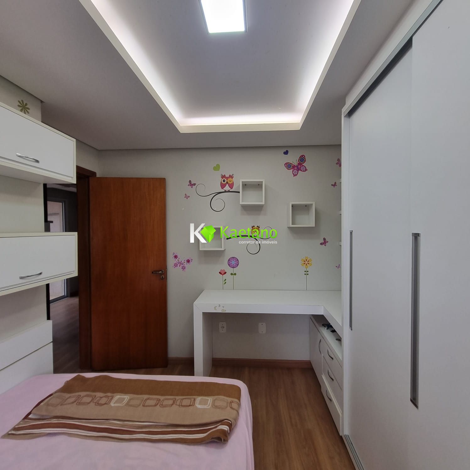 Apartamento para alugar com 2 quartos, 84m² - Foto 12