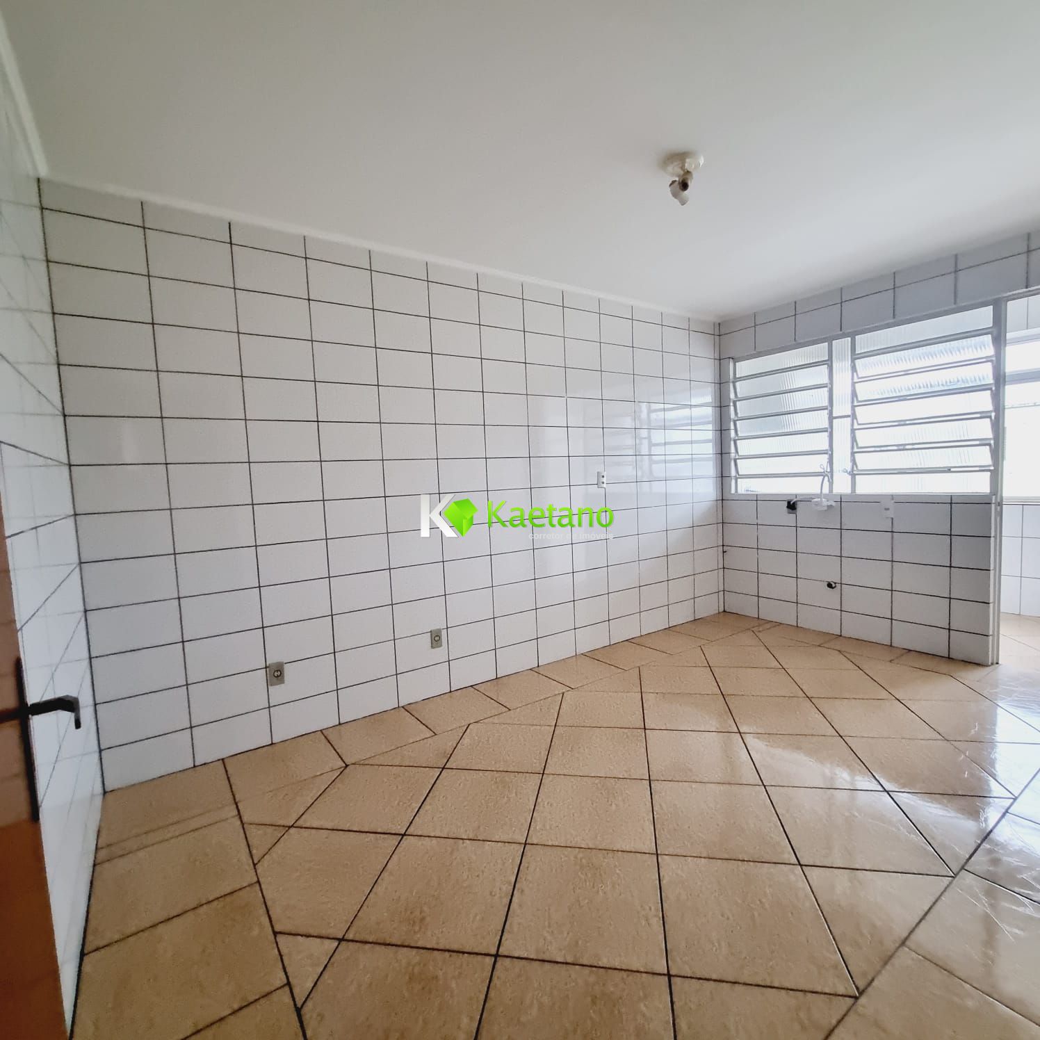 Apartamento à venda e aluguel com 4 quartos, 190m² - Foto 5