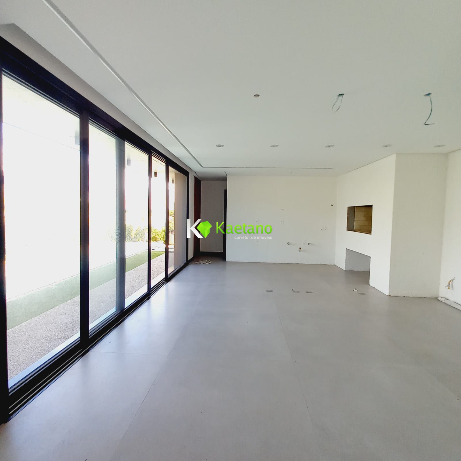 Casa à venda com 3 quartos, 251m² - Foto 9