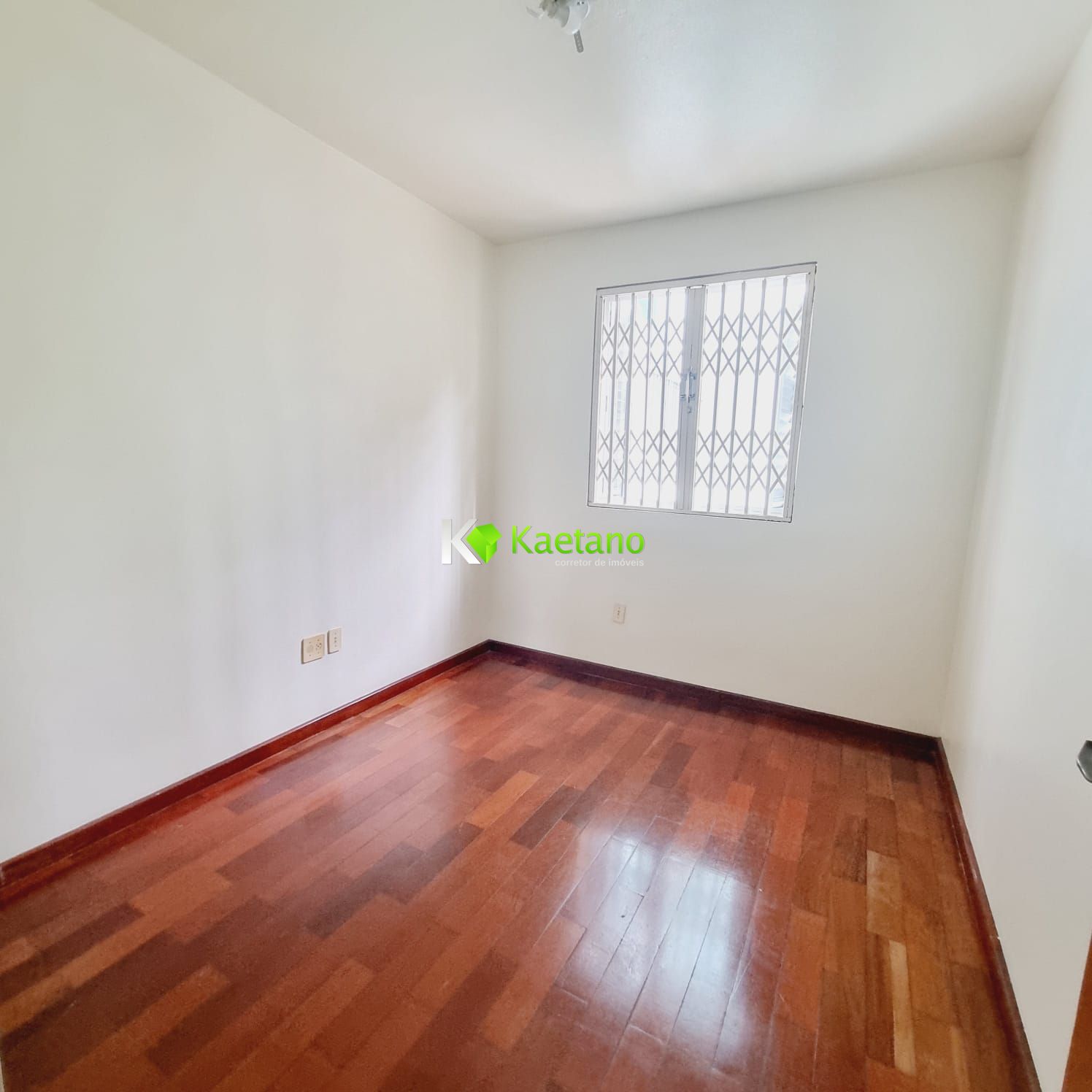 Apartamento à venda com 3 quartos, 74m² - Foto 6