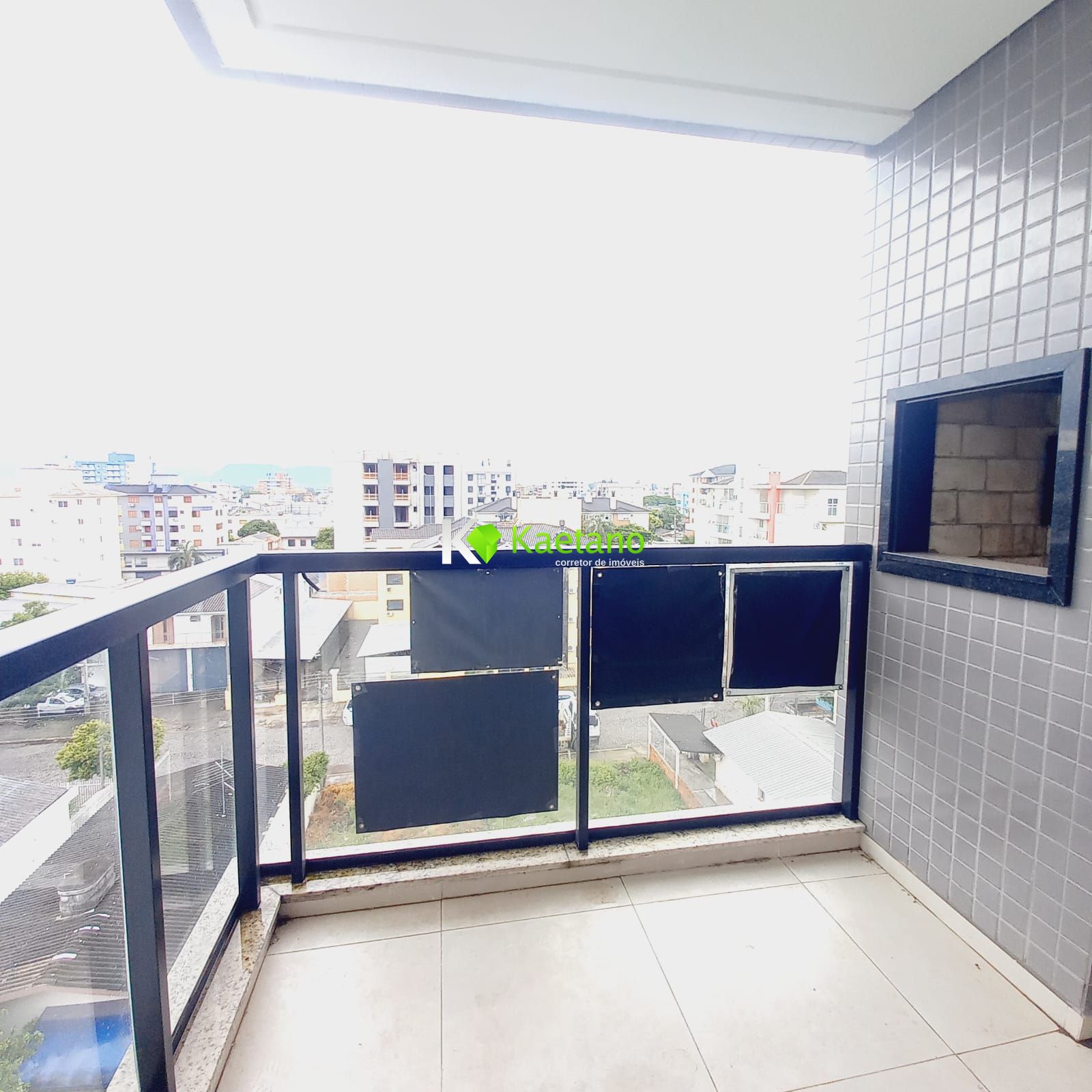 Apartamento à venda com 2 quartos, 78m² - Foto 5