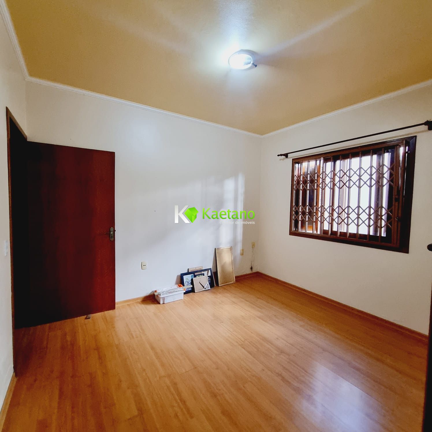 Casa à venda com 3 quartos, 213m² - Foto 5