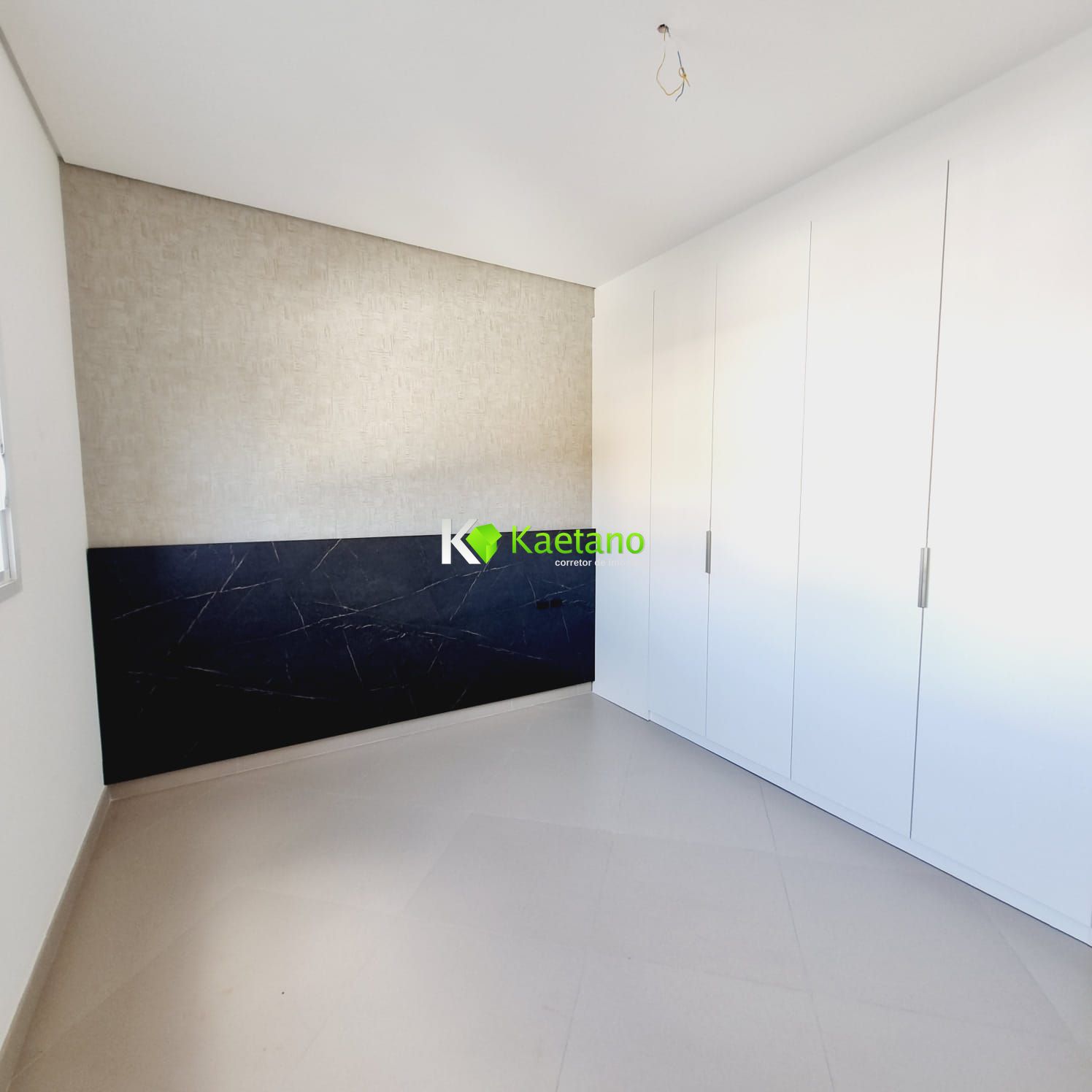 Apartamento à venda com 2 quartos, 76m² - Foto 13