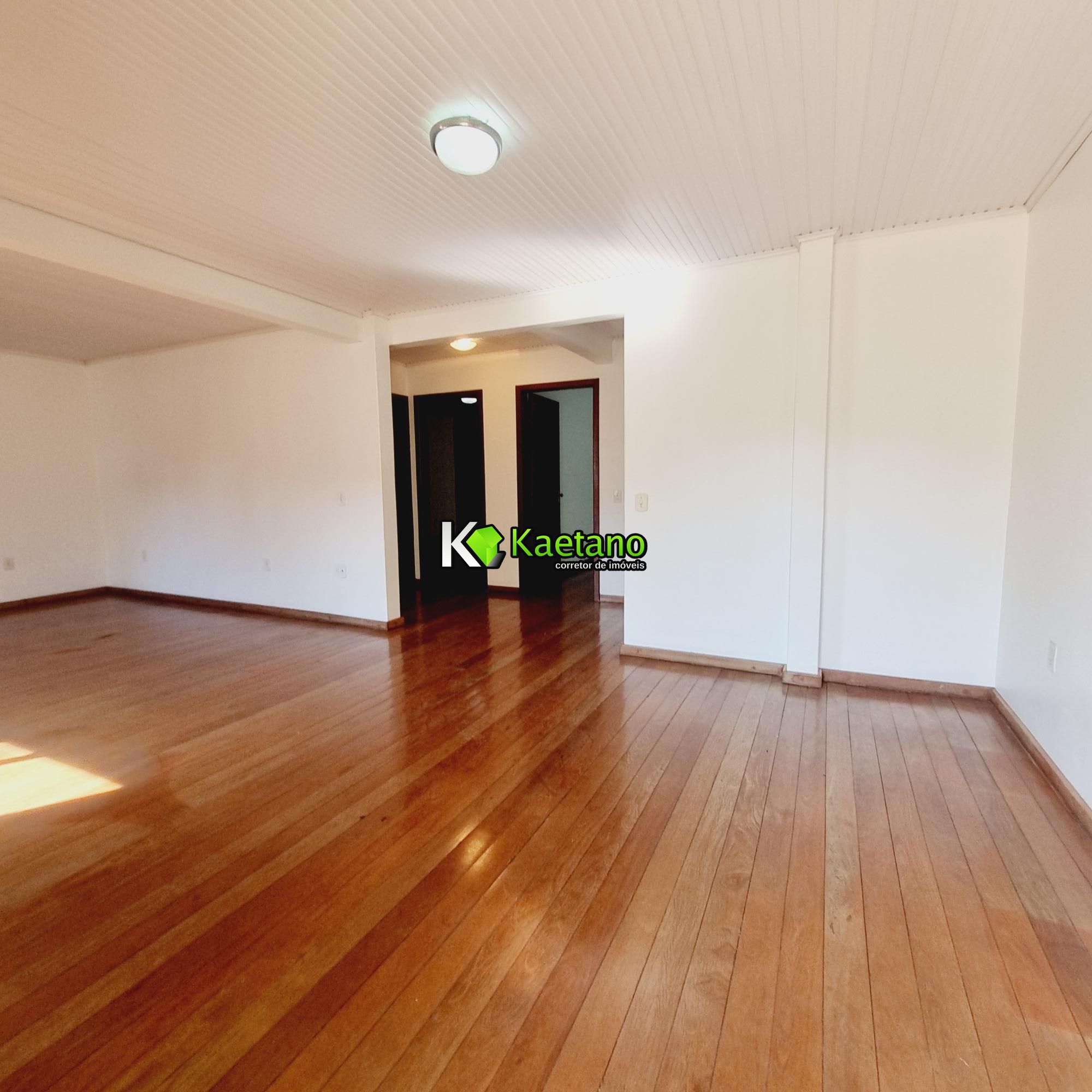 Conjunto Comercial-Sala para alugar com 3 quartos, 120m² - Foto 2