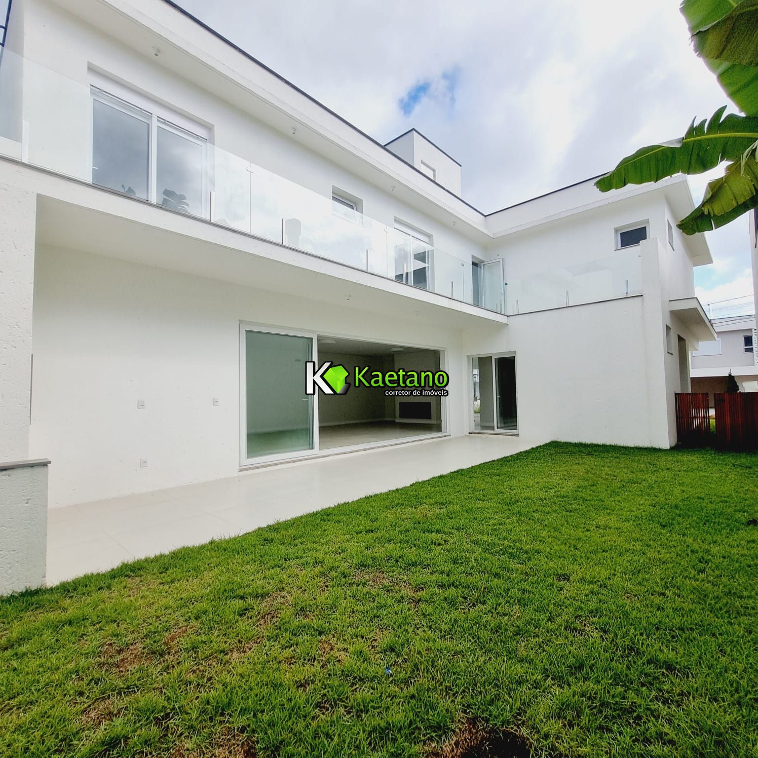 Casa à venda com 3 quartos, 215m² - Foto 13