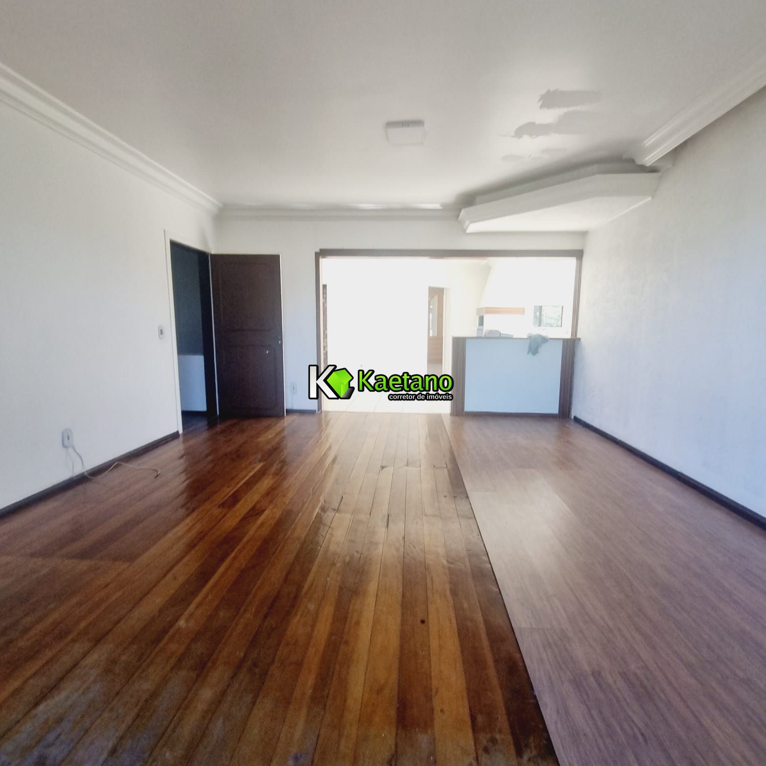 Apartamento para alugar com 2 quartos, 140m² - Foto 3