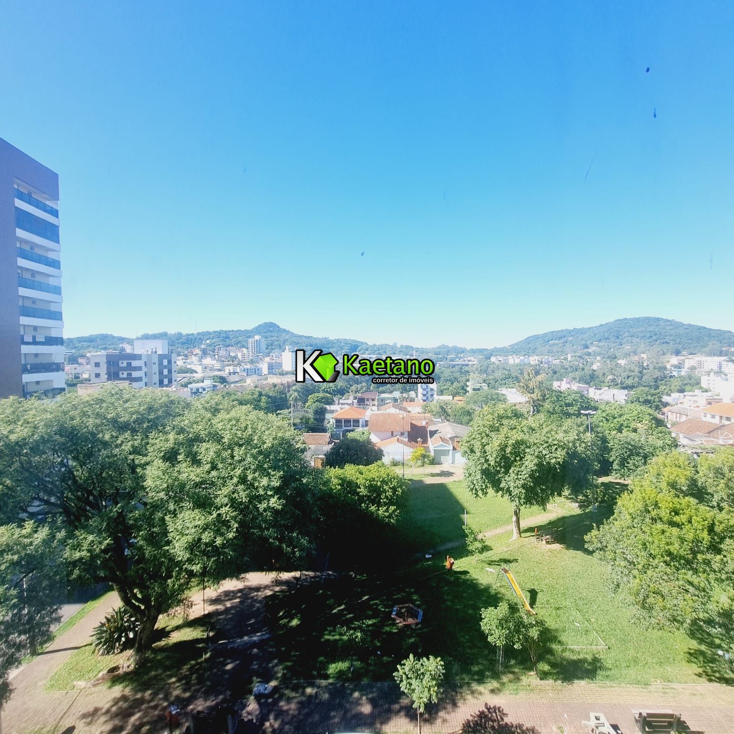 Apartamento para alugar com 2 quartos, 140m² - Foto 12