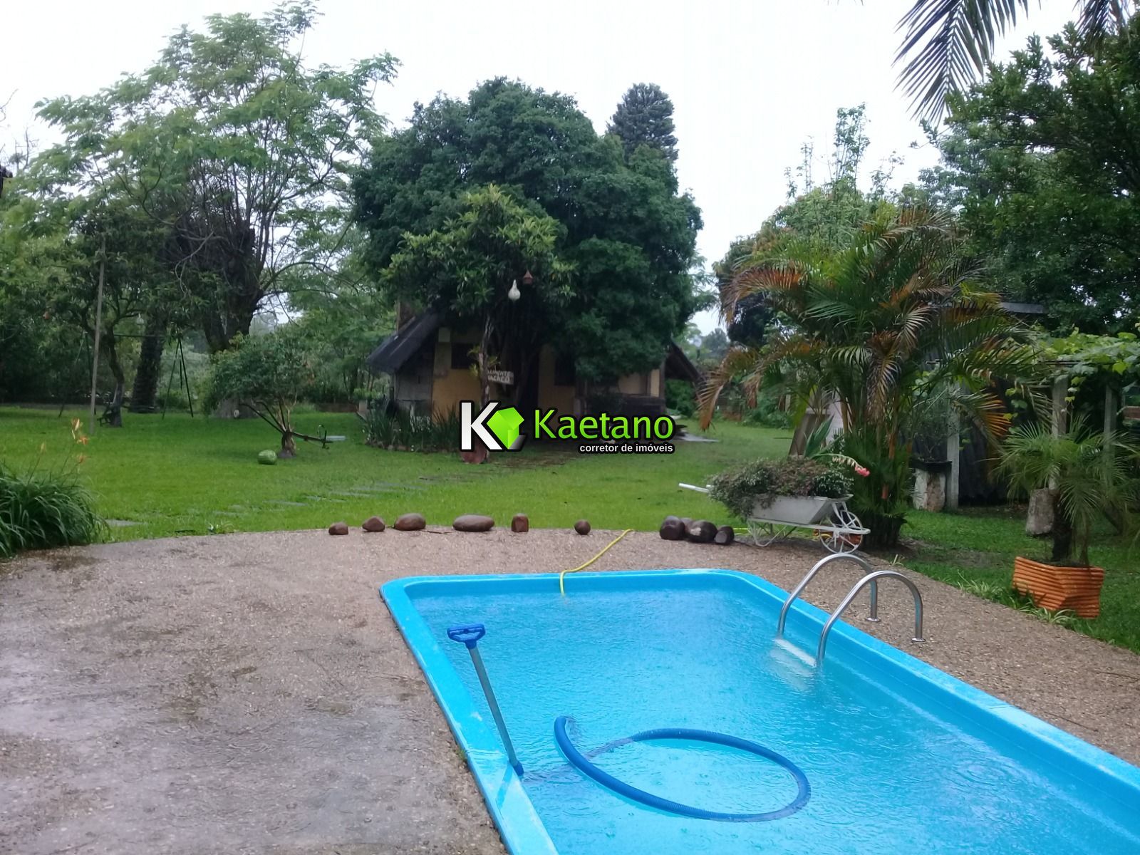 Casa à venda com 4 quartos, 290m² - Foto 3
