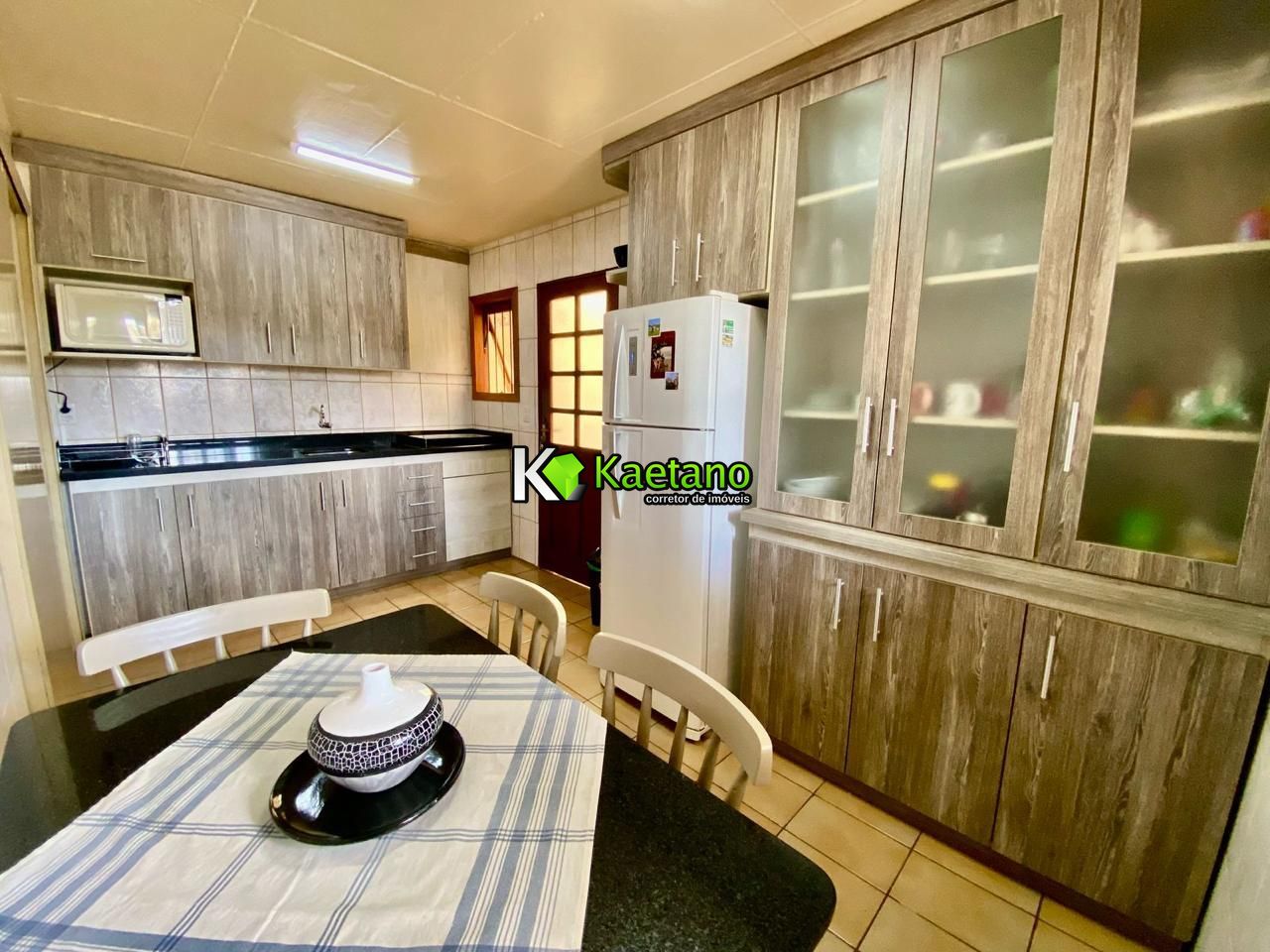 Casa à venda com 2 quartos, 151m² - Foto 8