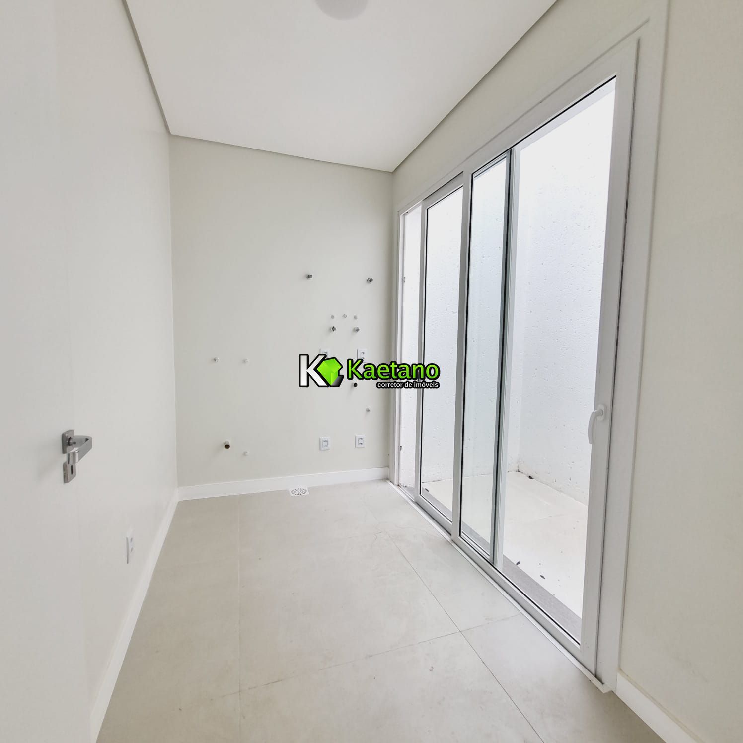 Casa à venda com 3 quartos, 215m² - Foto 7