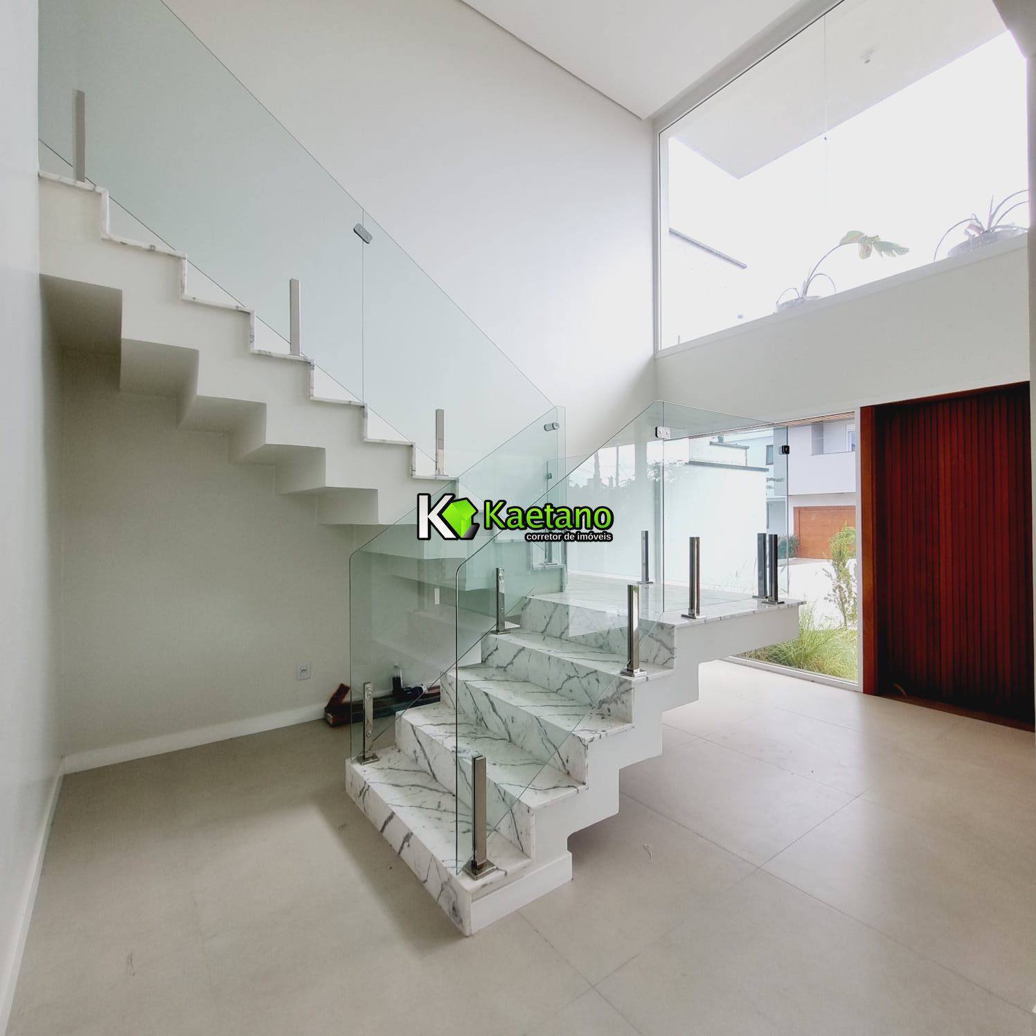 Casa à venda com 3 quartos, 215m² - Foto 14