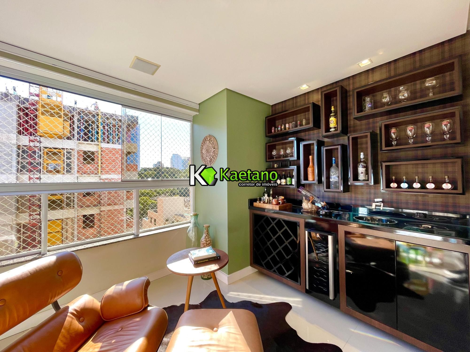 Apartamento, 3 quartos, 140 m² - Foto 4