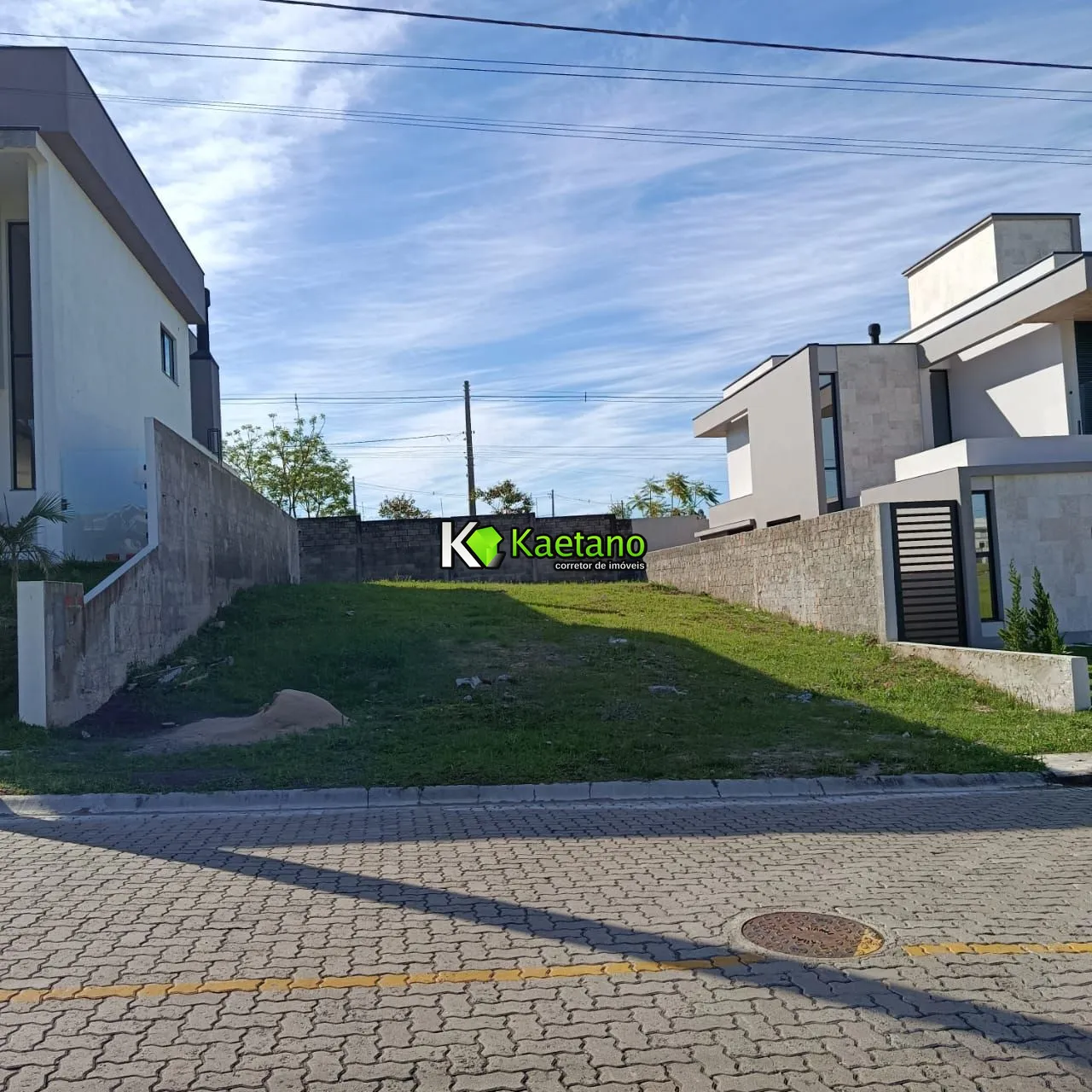 Terreno, 300 m² - Foto 2