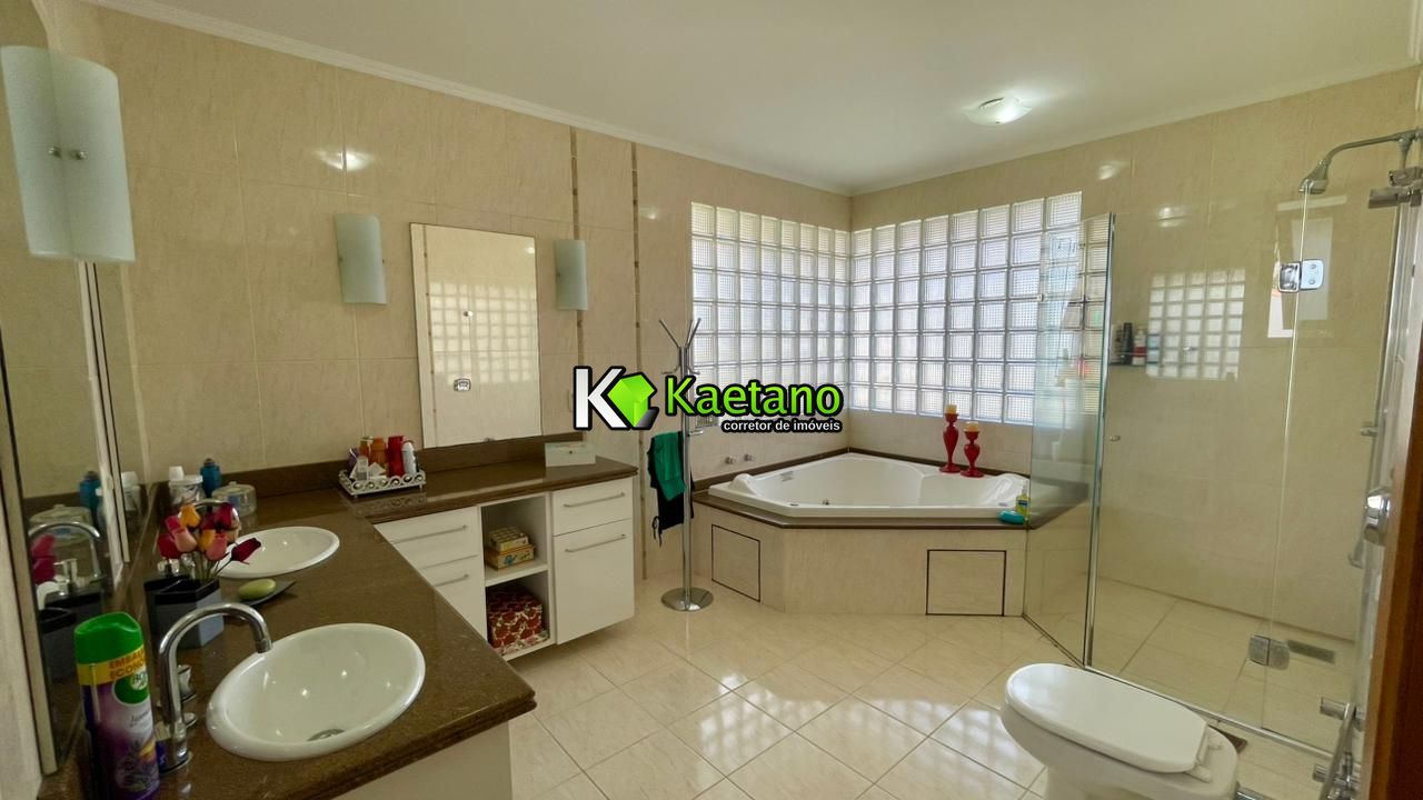 Casa, 4 quartos, 329 m² - Foto 26