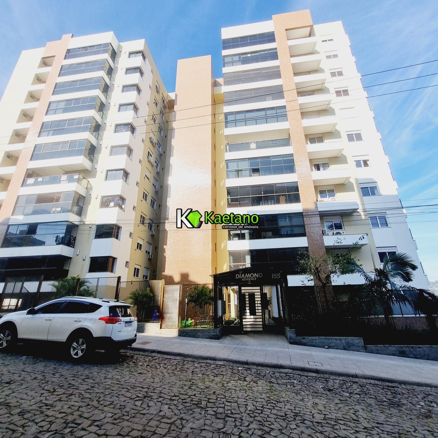 Apartamento, 3 quartos, 145 m² - Foto 1