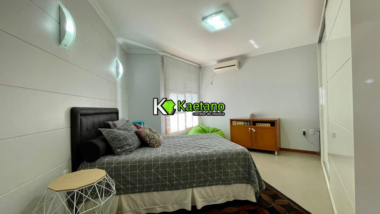 Casa, 4 quartos, 329 m² - Foto 28