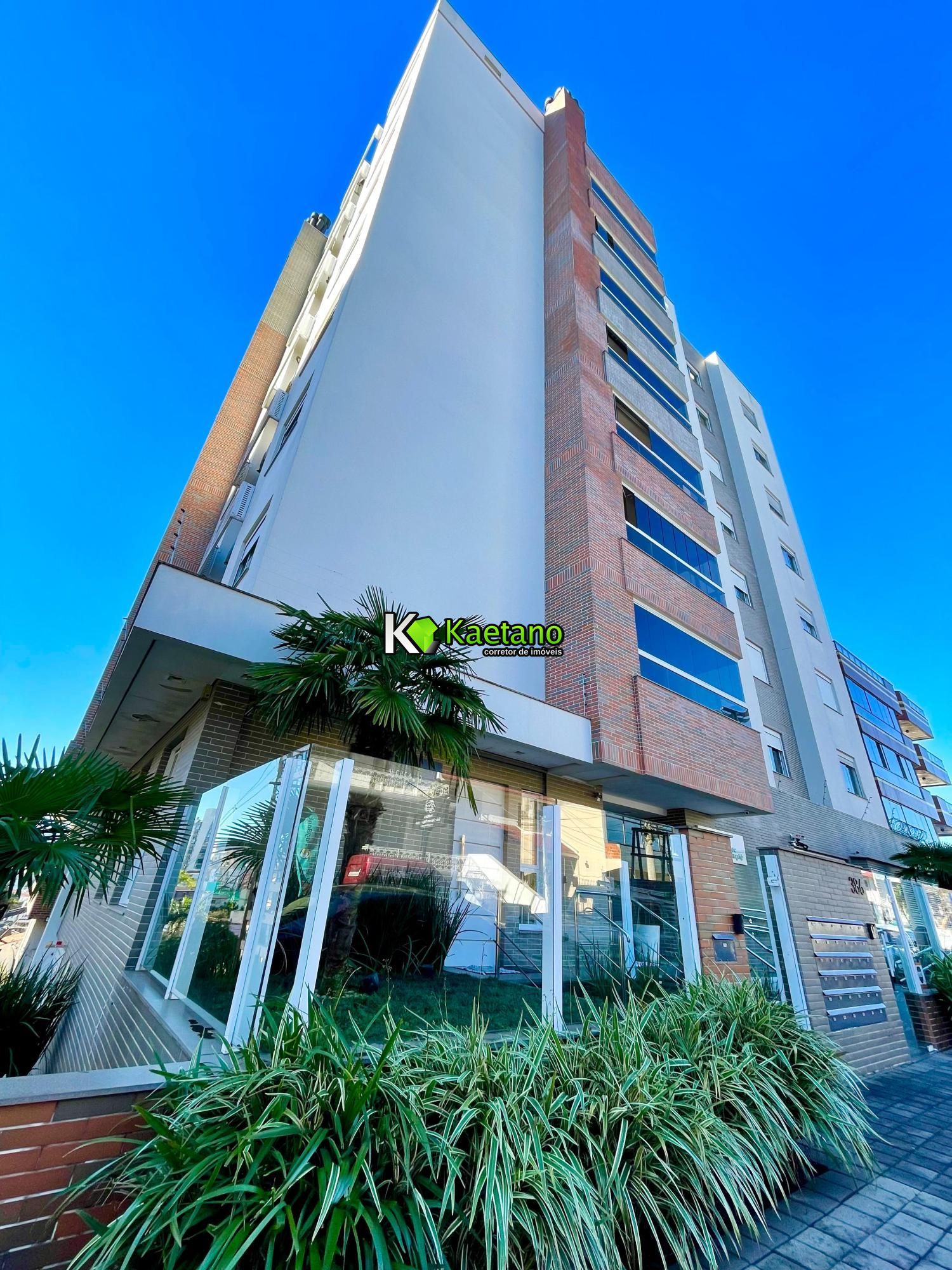 Apartamento, 3 quartos, 140 m² - Foto 1