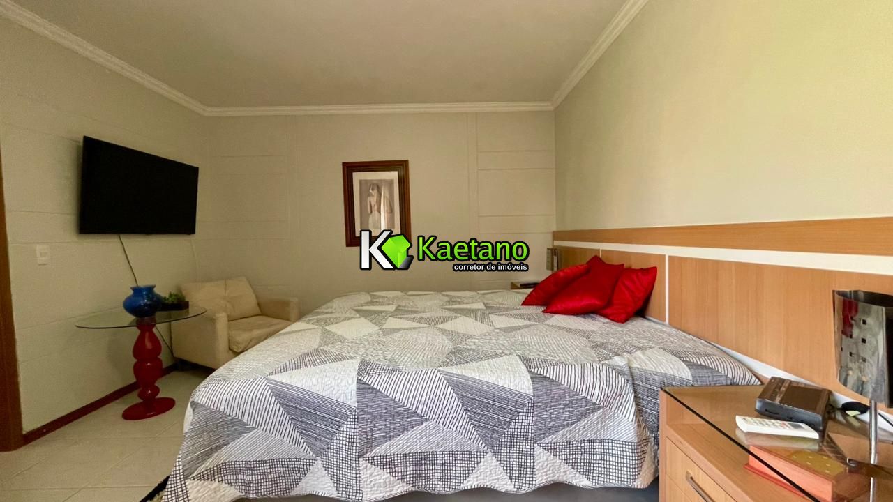 Casa, 4 quartos, 329 m² - Foto 25