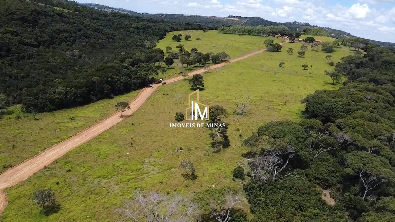 Lote/Terreno de 2m² no bairro Zona Rural, em Itatiaiuçu | Eu Corretor