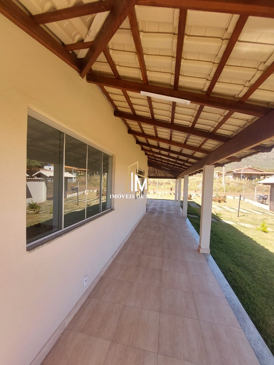 Fazenda à venda com 3 quartos, 1000m² - Foto 3