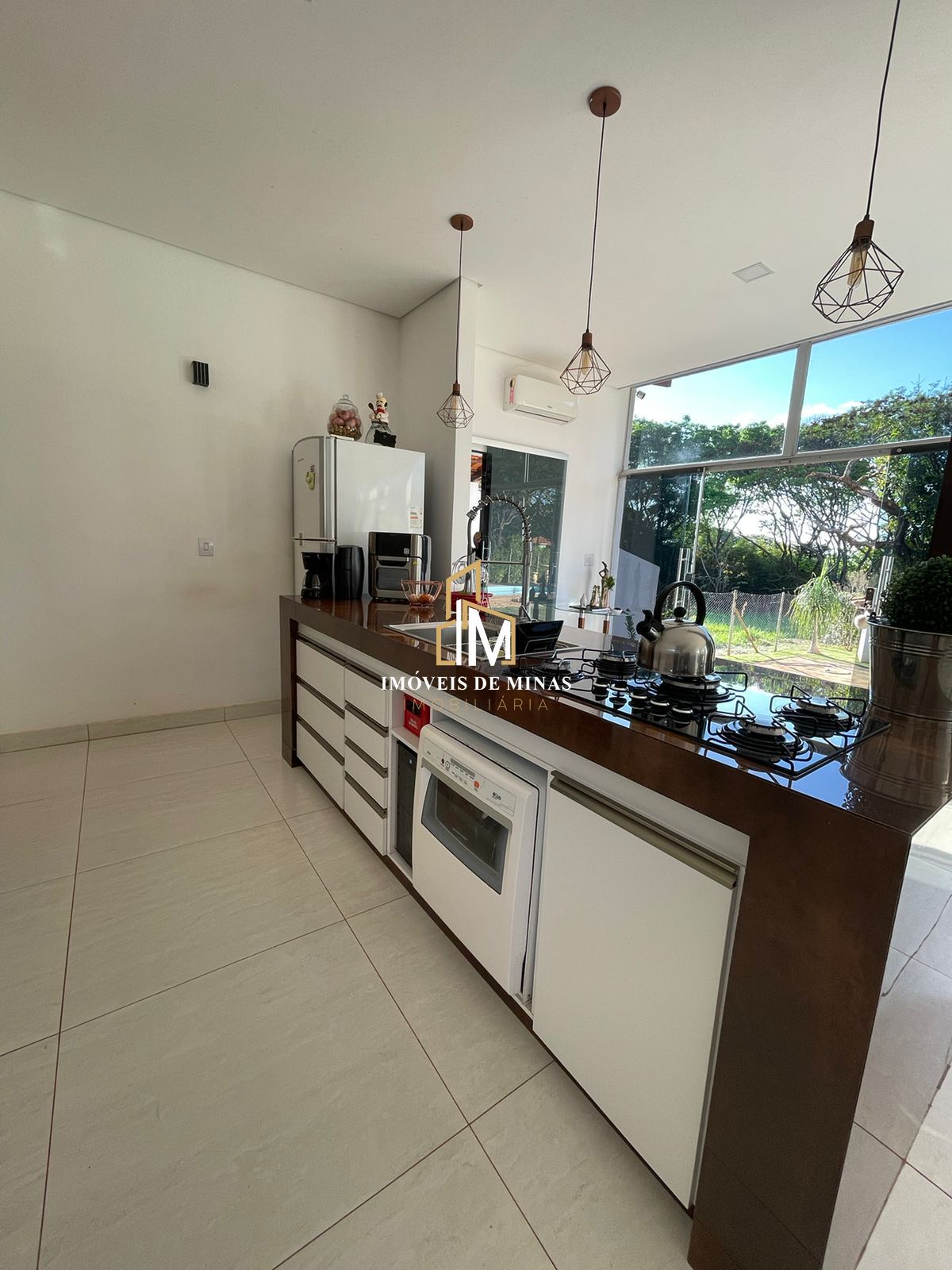 Chácara à venda com 4 quartos, 1000m² - Foto 17