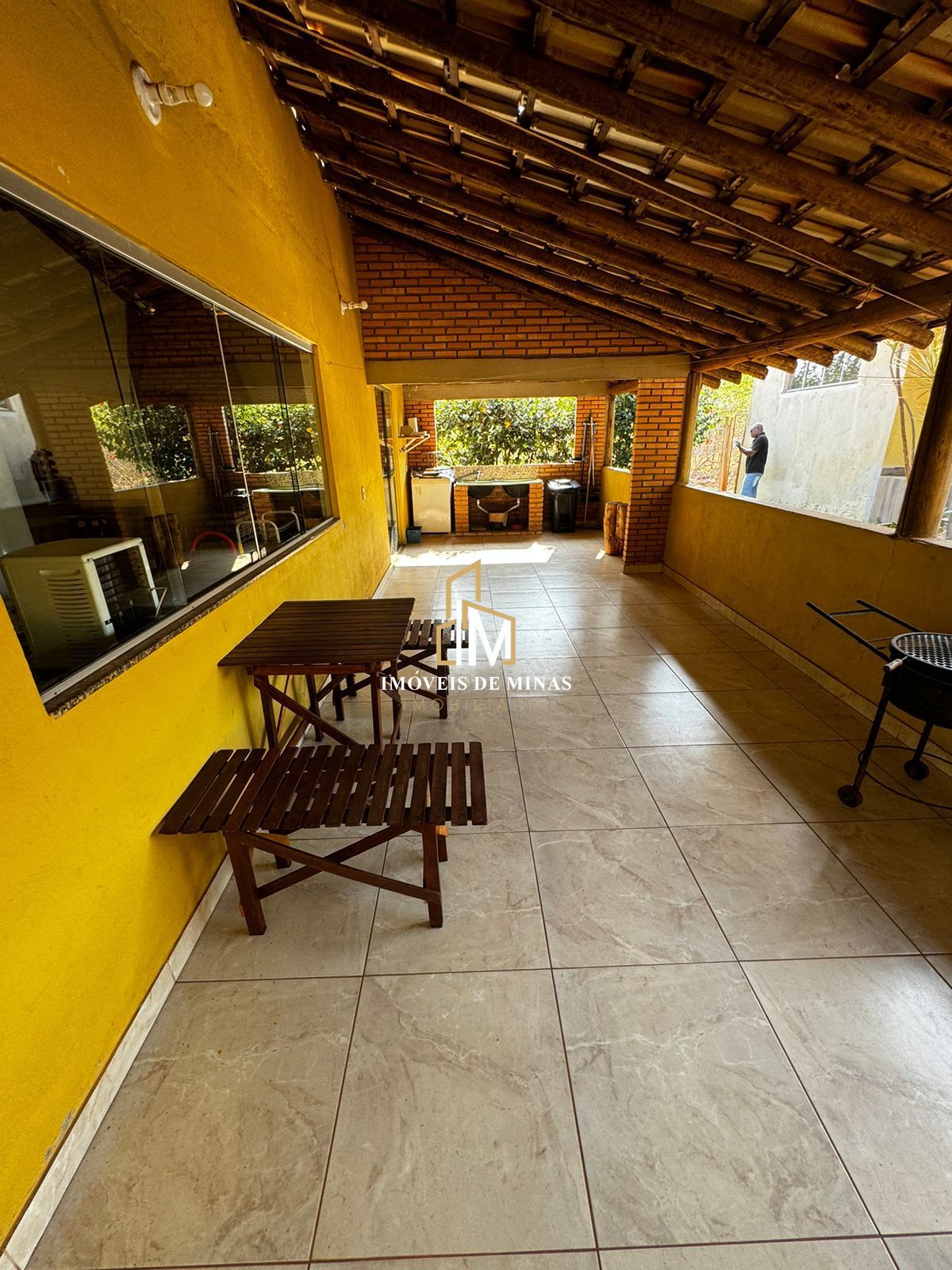Chácara à venda com 5 quartos, 1000m² - Foto 15