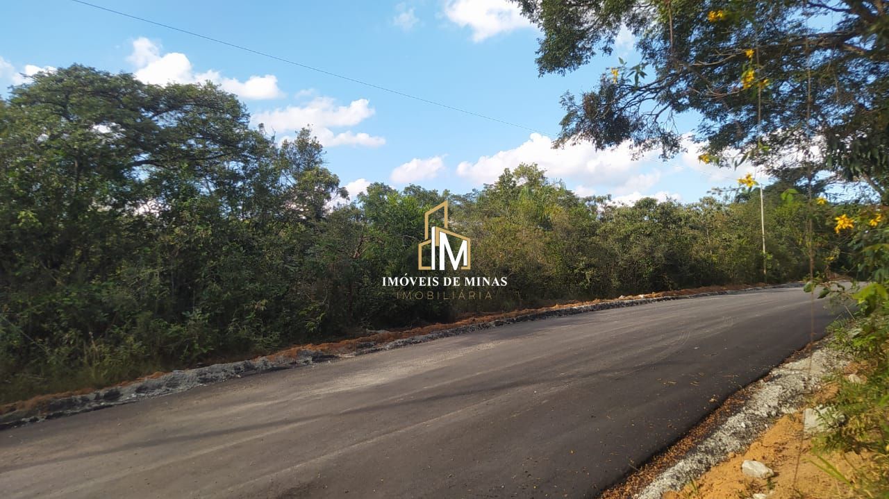 Terreno à venda, 930m² - Foto 1