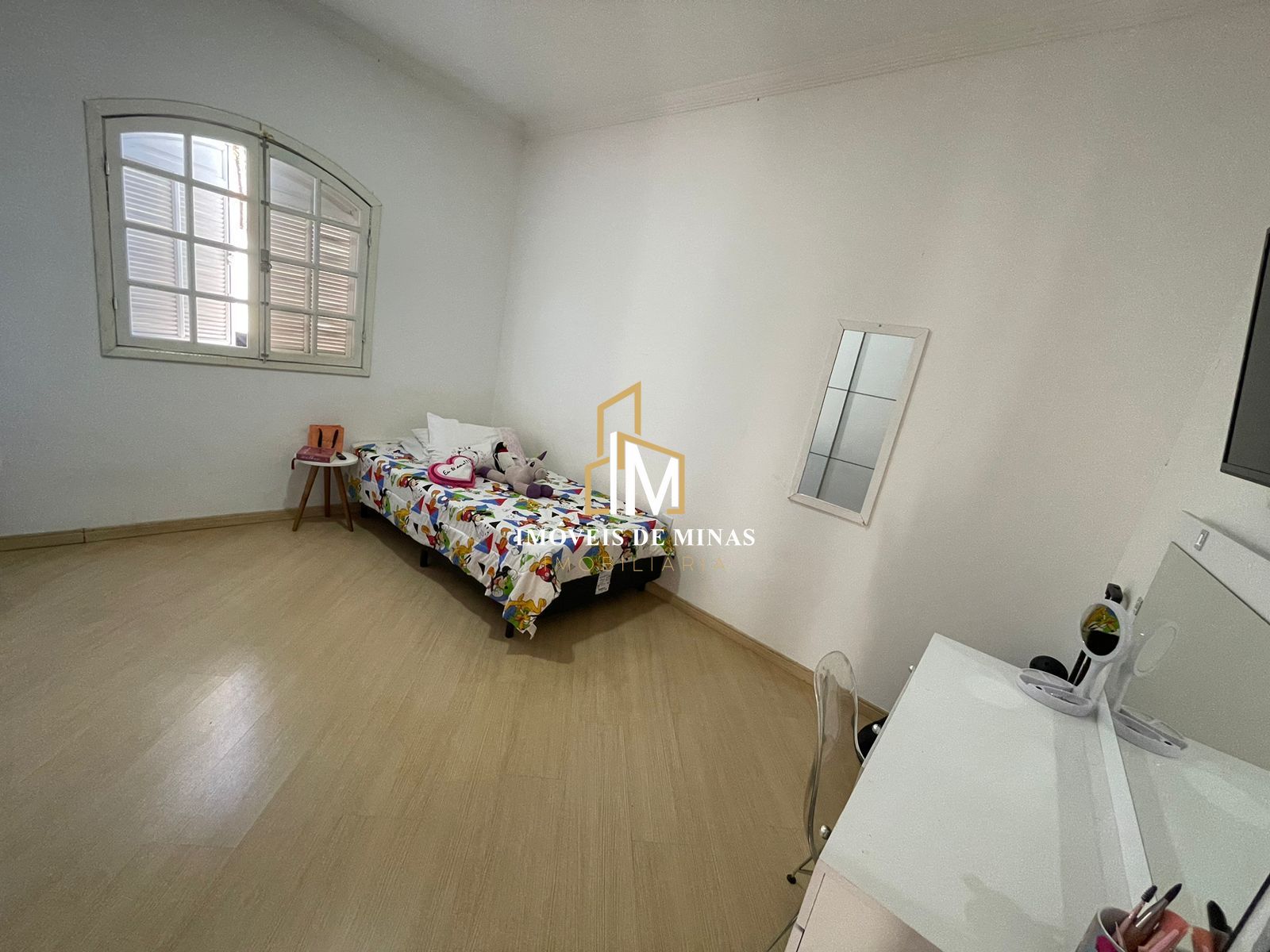 Chácara à venda com 4 quartos, 1000m² - Foto 12